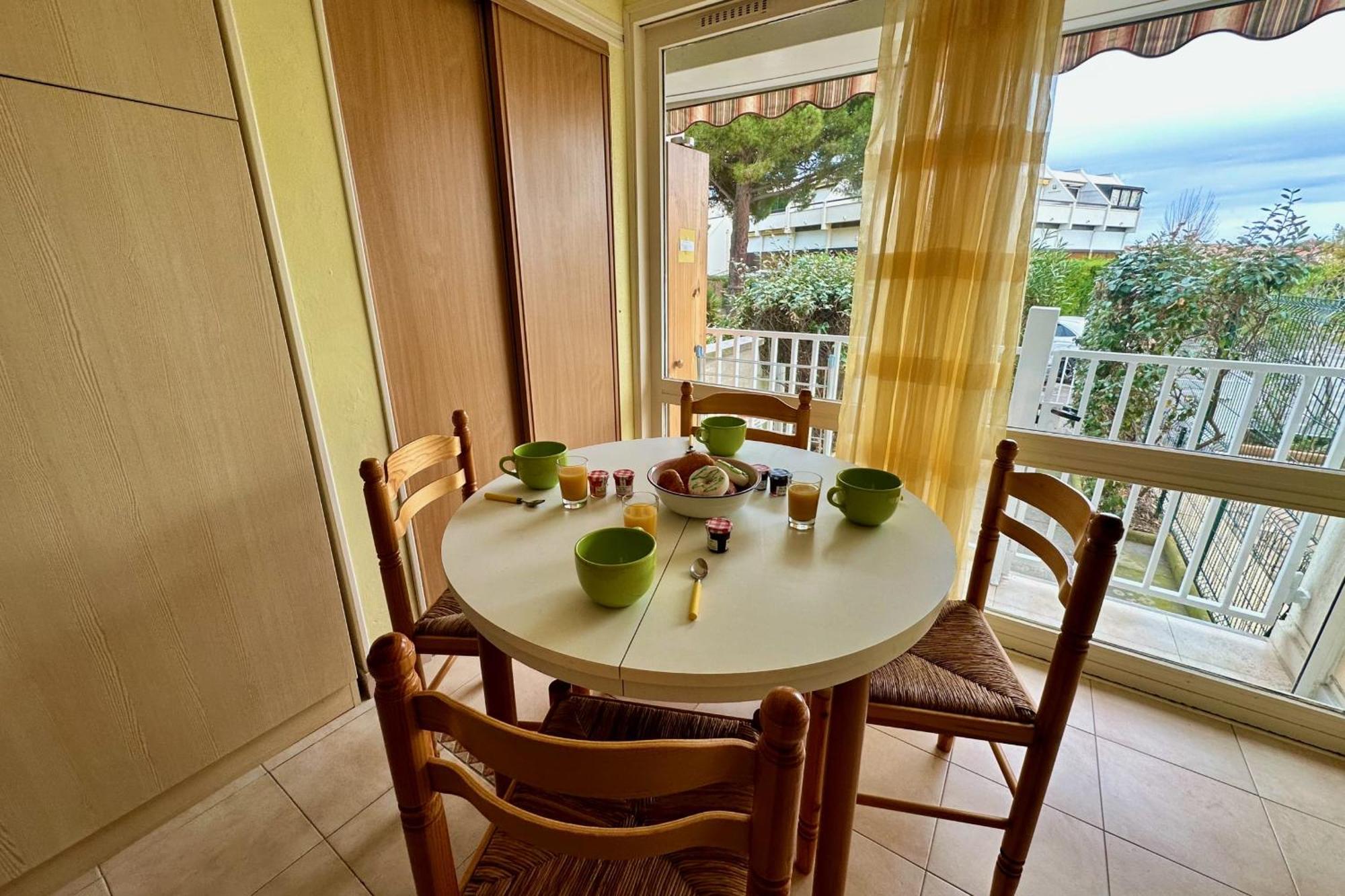 Apartment L'oree De Camargue Avec Cour